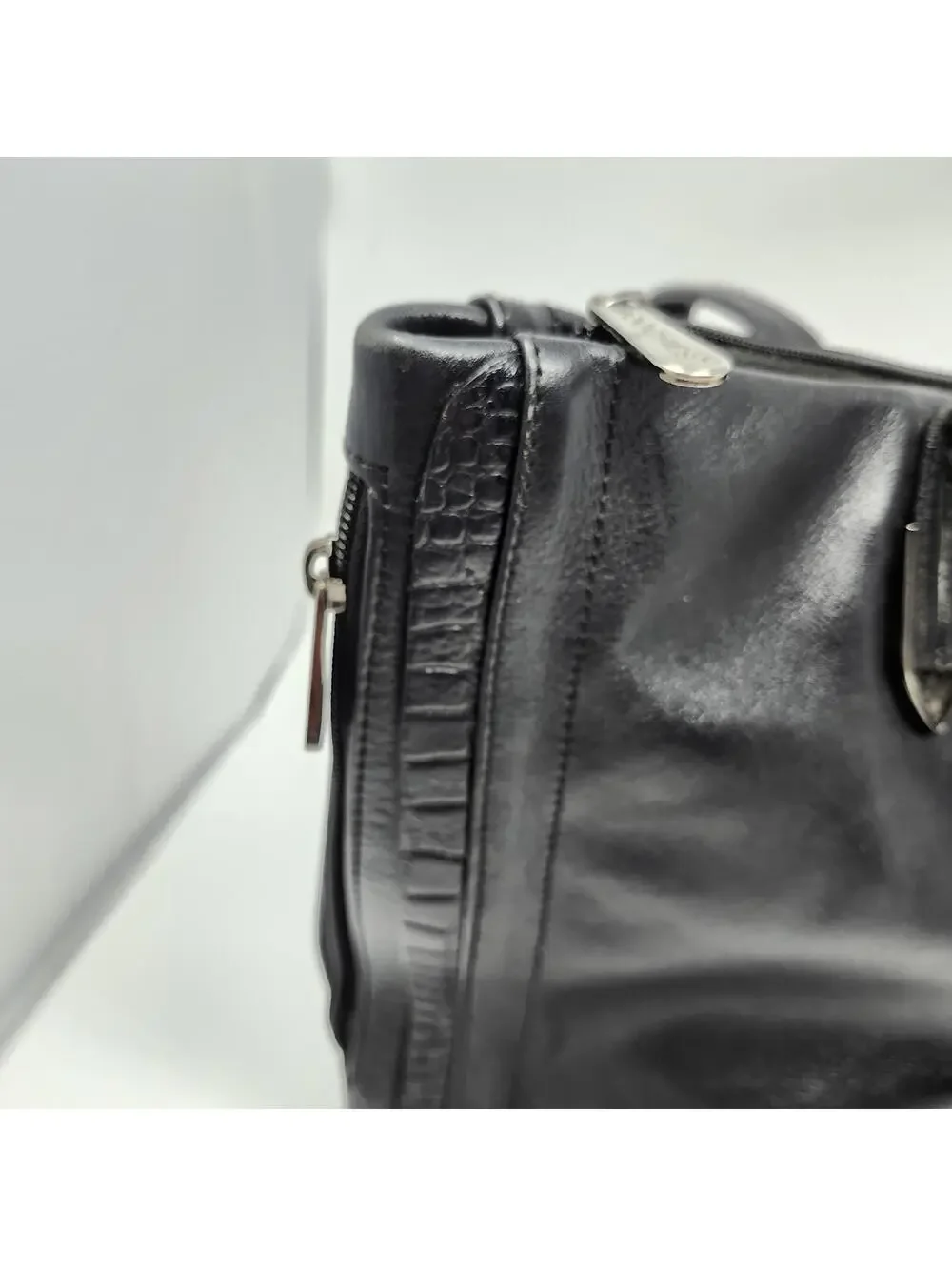 Moochies Black Leather CCW Tote Purse Croc Trim Shoulder Bag